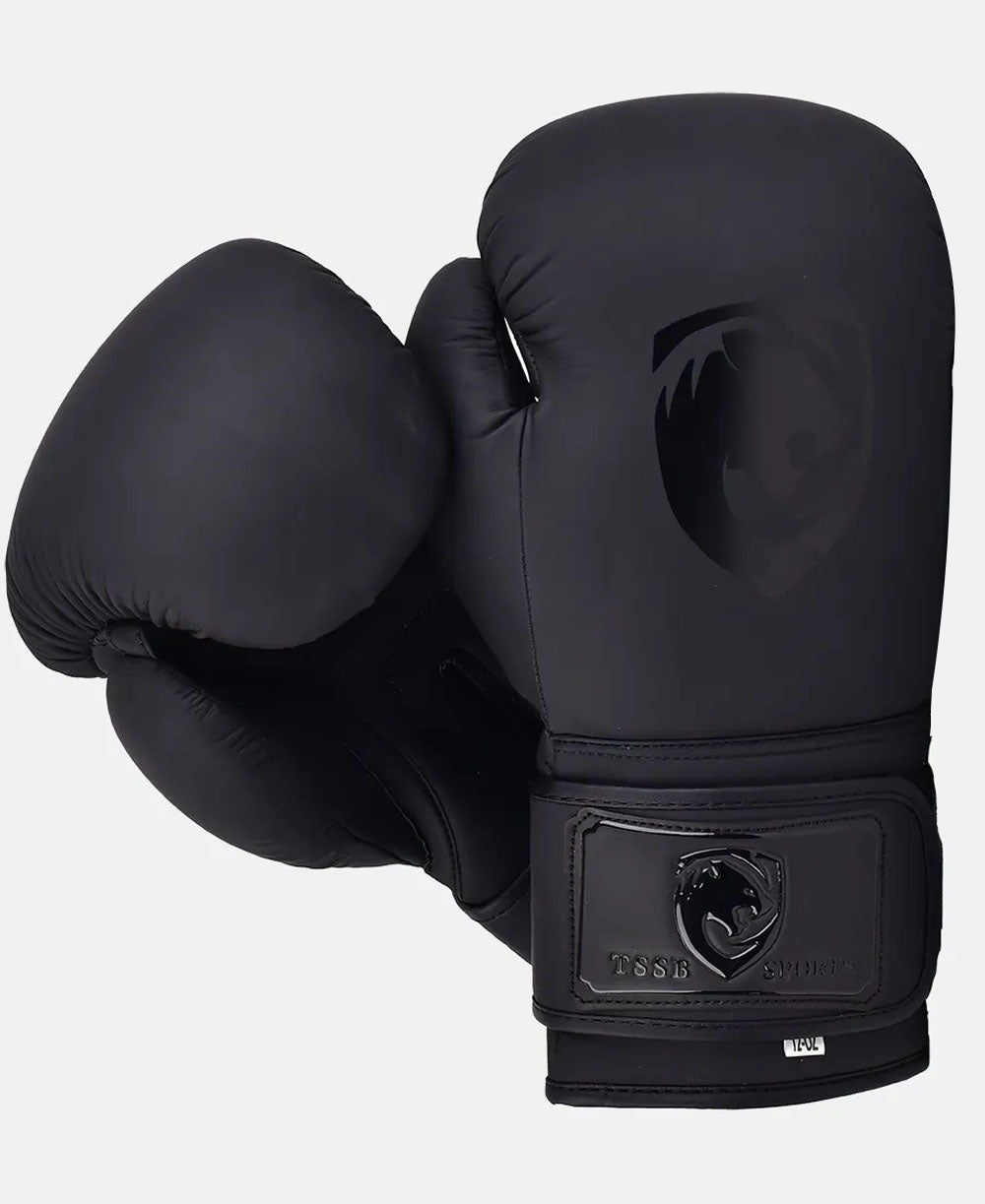 Strong and Soft Gloves for Daily Training Use with Comfortable Fit