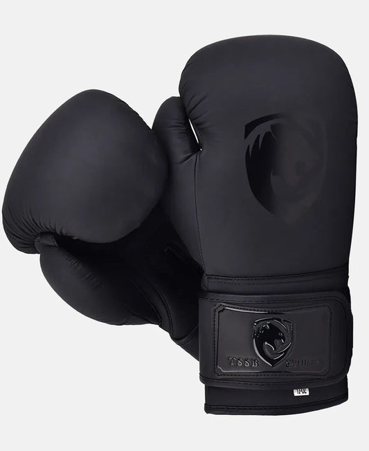 Strong and Soft Gloves for Daily Training Use with Comfortable Fit