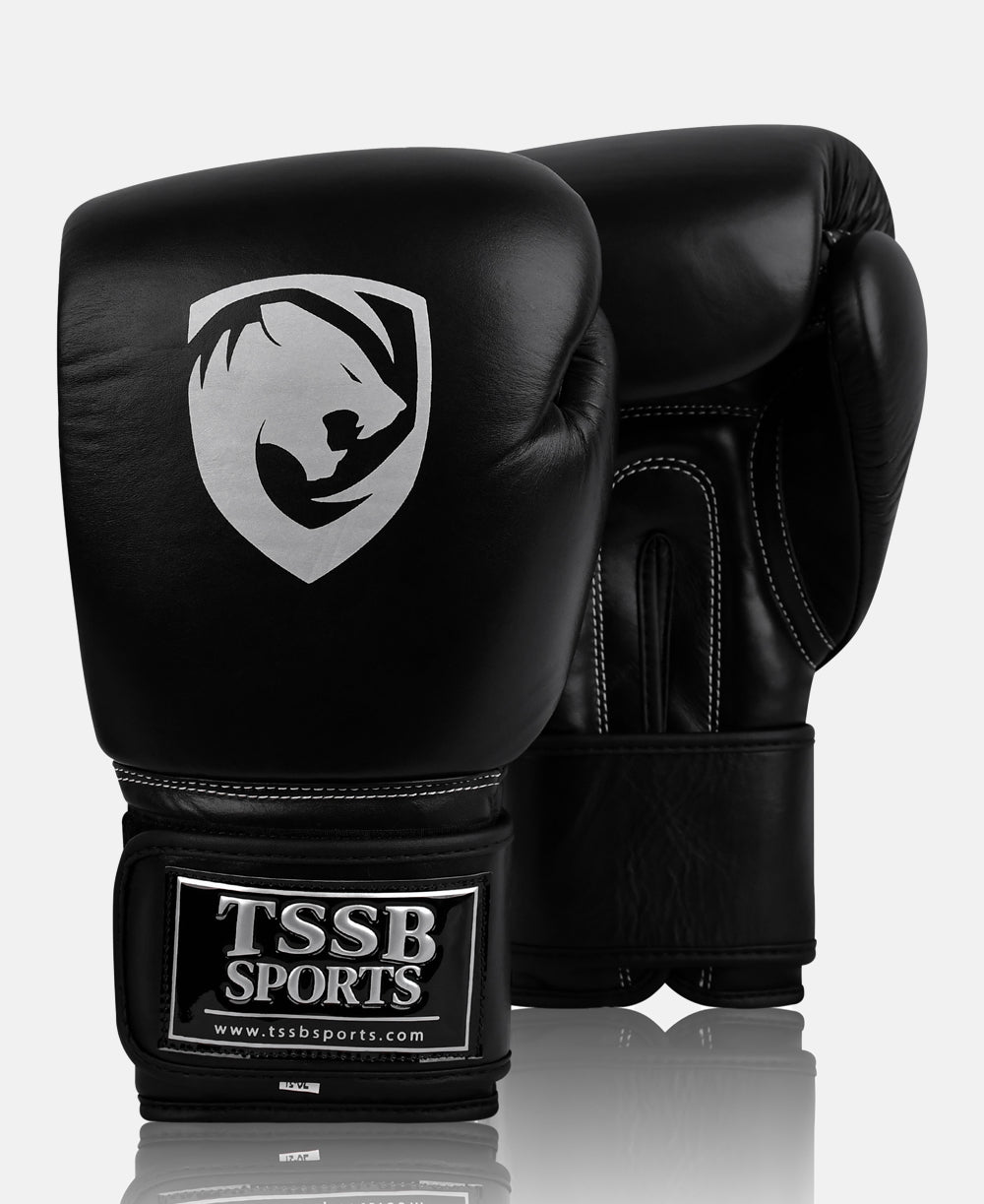 Signature Style Boxing Gloves with Premium Finish and Comfort