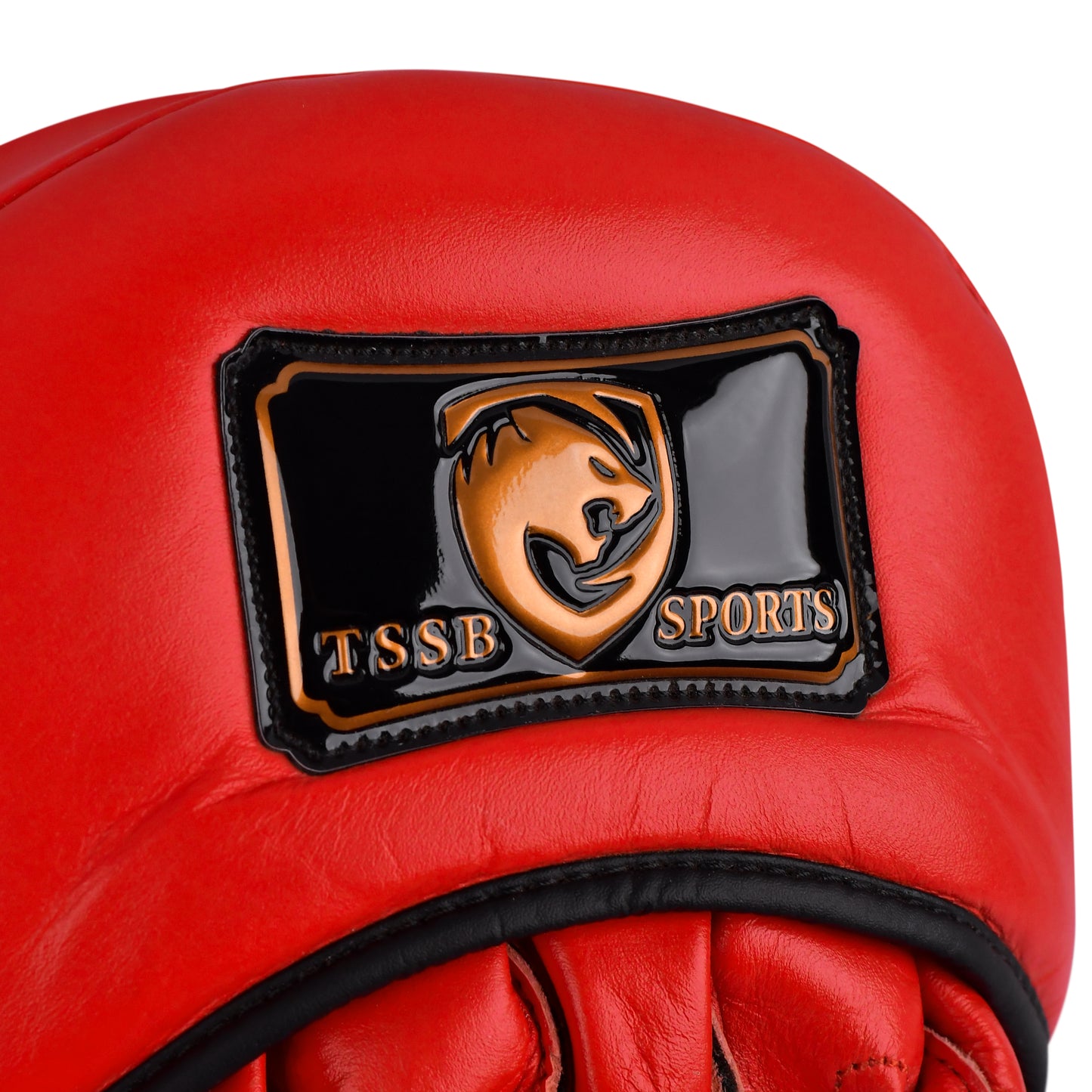 Lightweight leather focus pads with breathable and strong material