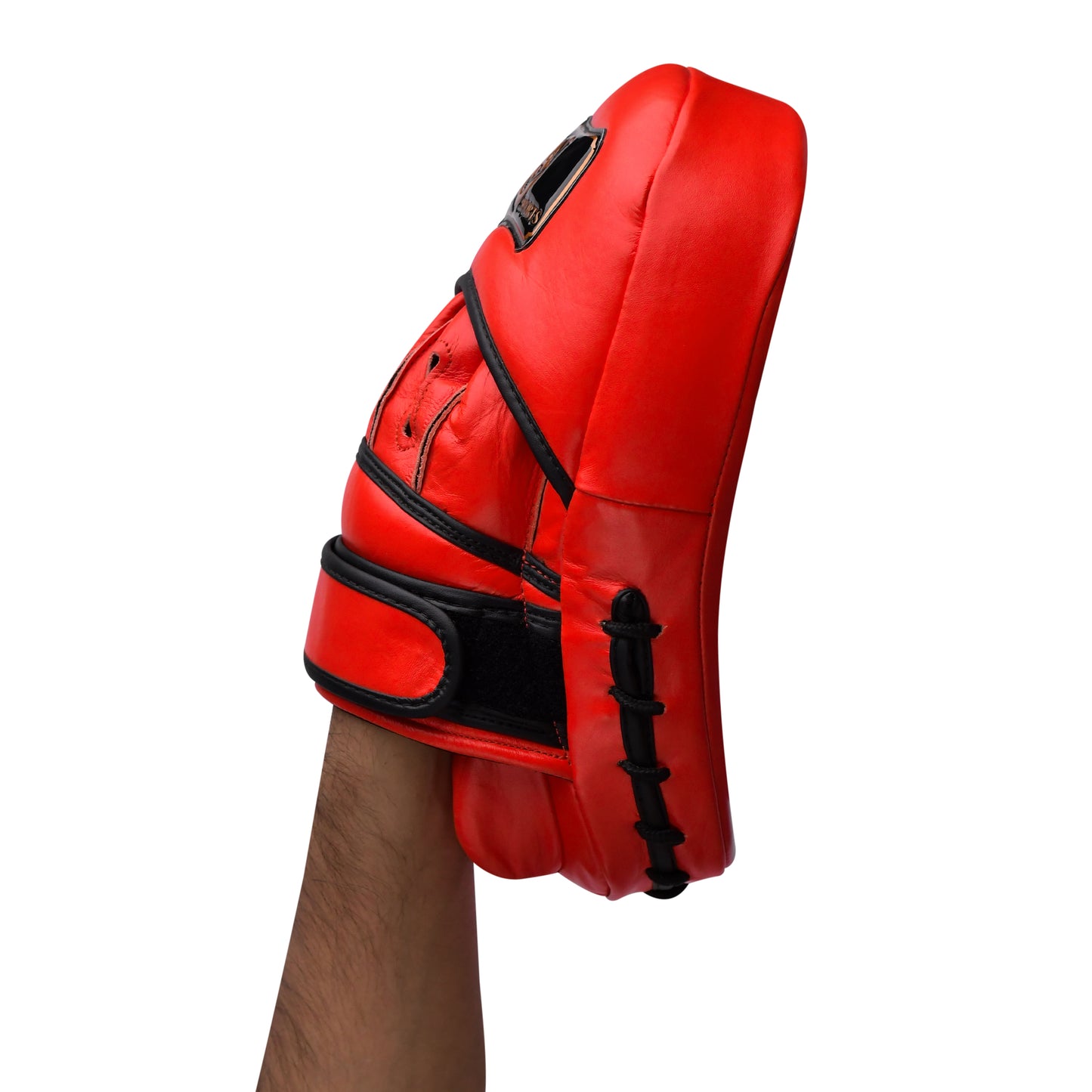 Lightweight leather focus pads with breathable and strong material